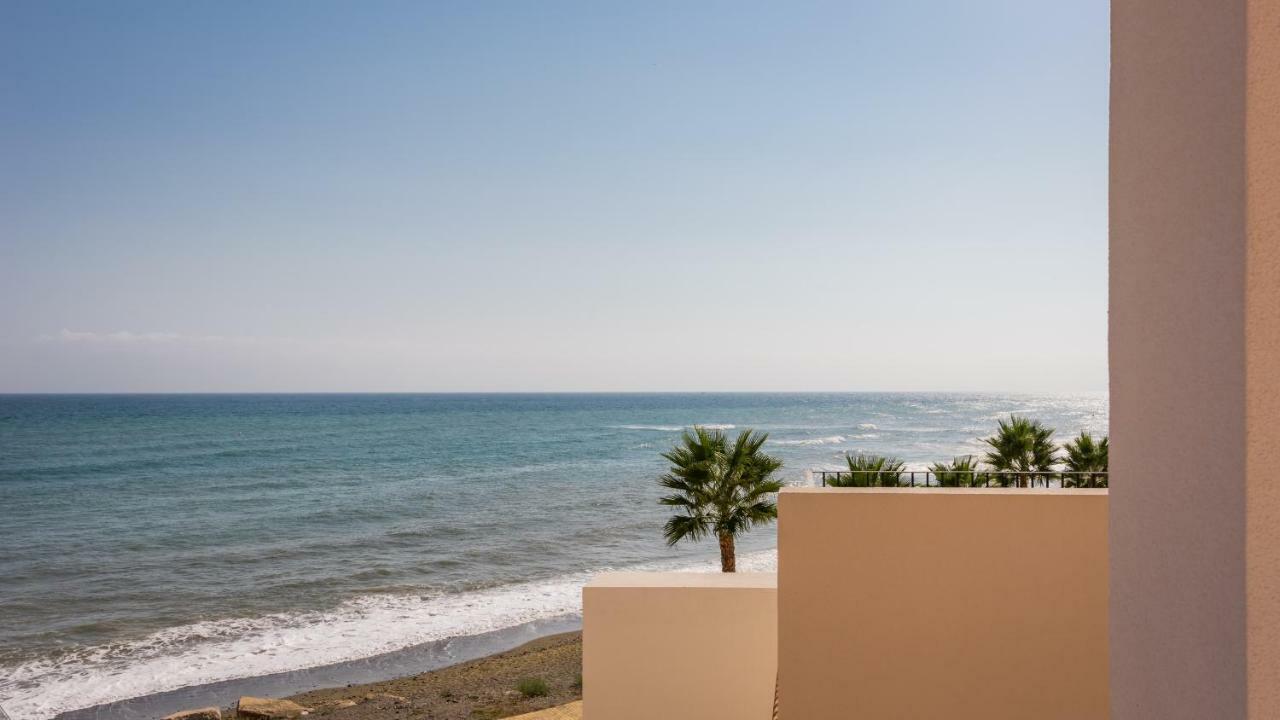 Bahia De La Plata Luxury Apartments Estepona Extérieur photo